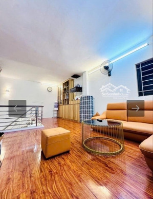 bán gấp nhà đẹp ngõ nông đội cấn, 28m2, 4 tầng, mt 2.5m, 26m ra phố, full nội thất, 7.2 tỷ có tl