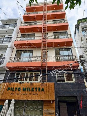 bán tòa chdv 656 đường cmt8, quận 3 ngang 9m, 7 tầng cho thuê 120 tr/th giá chỉ 35 tỷ
