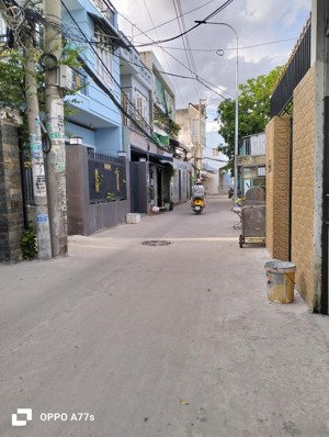 bán nhà nuôi yến 3 tầng 125m2 xe hơi đỗ cửa - huỳnh tấn phát gần đặng nhữ lâm, kế bên q7