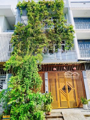 bán nhà mới đẹp đường ô tô kdc đào sư tích nhà bè giá tốt 10 tỷ