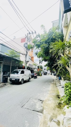 bán toà chdv dòng tiền 8%/năm - diện tích 190m2 - 5 tầng - 32 phòng - vườn lài - quận tân phú