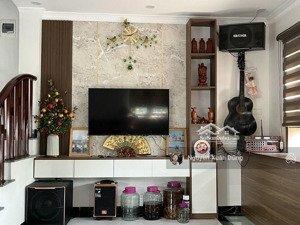 bán nhà 4 tầng ngọc thụy long biên