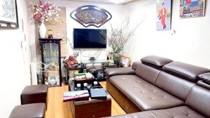 bán nhà riêng mỗ lao 38m2, 5t giá chỉ 11,3 tỷ sẵn sổ giao dịch