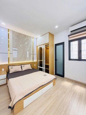 hot - nhà 4 lầu đủ nội thất 60m² (4.2x14), hẻm oto 50m ra huỳnh văn nghệ, chỉ 7.95 tỷ có sổ