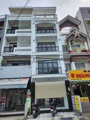 bán nhà mtkd đàm thận huy, quận tân phú, dt 4.5 x 12m, nhà 4 lầu, 5pn 4wc, hướng tây