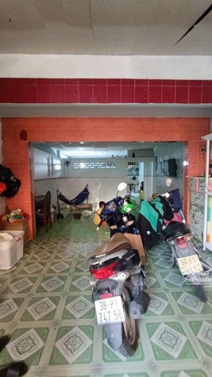 bán nhà cũ tiện xây mới đường cây sung p14 q8 - hẻm xe hơi - 61m2 ( 4.6m x 13.5m ) - nhỉnh 4ty