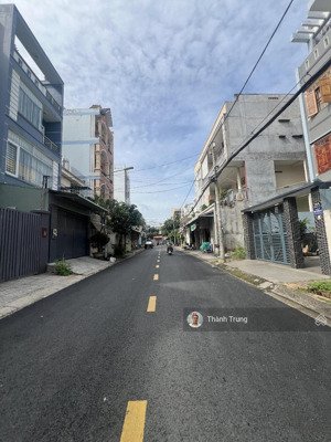 hàng đầu tư, bán đất mặt tiền kinh doanh đường số 185, phước long b. tiện cho thuê có dòng tiền.