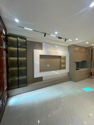 giá hiếm cầu diễn - ô tô tránh - ngõ thông - nhà mới xây - ở ngay - nhỏ 7 tỷ