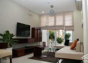 cần bán nhanh chcc the hamona giá 3tỷ3 .nhà đẹp .liên hệ e qua: call/zalo