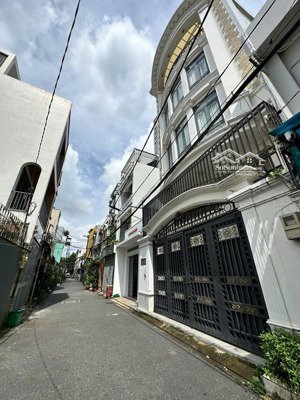 nhà 3 tầng hxh võ thành trang p11 tân bình. - diện tích 101m², ngang 4,6 dài 22m giá rẻ bất ngờ