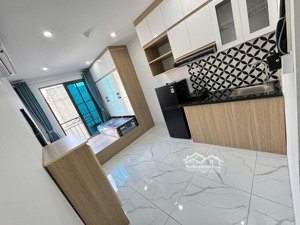 ccmn nguyễn hoàng , mỹ đình. 65m2, 7 tầng, 18 phòng, oto 30m, ngõ thông, dòng tiền 800tr/ năm.