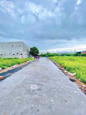 DUY NHẤT LÔ ĐẤT 5X21 SỔ SẴN NGAY TRUNG TÂM PHƯỜNG TÂN TRIỀU