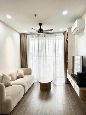 bán căn 2pn fpt plaza 2- full nội thất vip -view núi