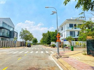 bán đất đường phạm hữu lầu, gần quận 7, 132m2, đường 22m, giá 11.2 tỷ