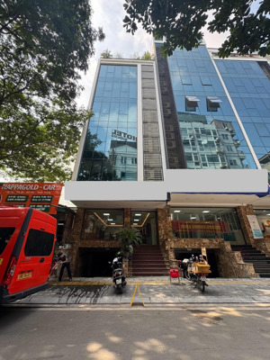 mặt phố đống đa - 9 tầng building giá đầu tư - chủ bán gấp - thiết kế thông sàn 1 mặt phố 1 ngõ