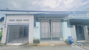 nhà cấp 4 gác lửng mặt tiền huỳnh tấn phát gần chợ đông hòa dĩ an