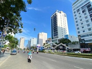 bán nhà mặt đường phạm văn đồng, quận sơn trà cũ , đang cho thuê kinh doanh