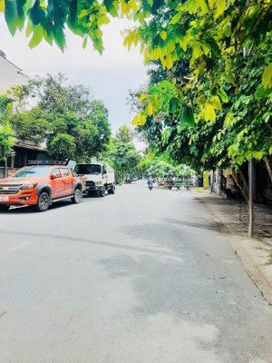 bán nhà liên tỉnh 5 ql50 - quận 8
- 3tầng - 3pn lớn - 59m2-chỉ 8.6 tỷ- nhỉnh -shr