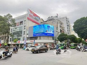 hot- góc 2 mặt tiền nguyễn thái học và phạm ngũ lão - 13m x 17m- 4 tầng- phạm ngũ lão, quận 1