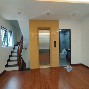 bán nhà 32m2 5 tầng có thang máy ở lai xá kim chung hoài đức