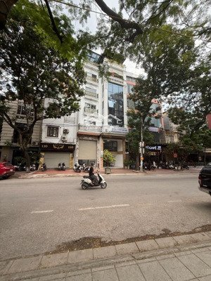 siêu phẩm view hồ đền lừ - duy nhất 1 căn - tòa 7 tầng *51m2 - kd đỉnh chóp quanh năm