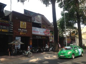 bán căn góc 2mt 390m2, giá 68,5 tỷ tại phó cơ điều, p 12, q5, hcm