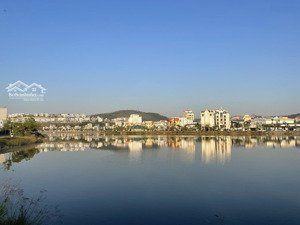 bán đất 685m2, mt:35m mặt hồ bãi cháy