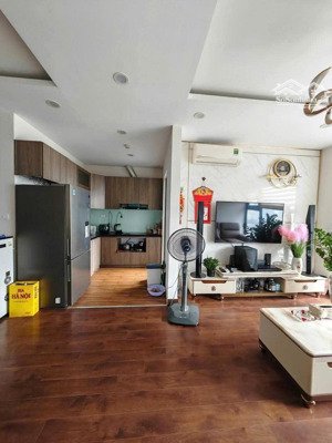 chính chủ bán căn hộ chung cư toà ct3 dương đình nghệ dt 109m2, 3 pn, nội thất đầy đủ, sổ lâu dài