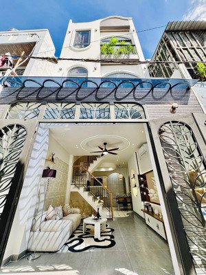 nhà xây mới 2 lầu 39.6m2 đường phạm văn chiêu, ngay c/c dream home