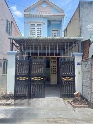 bán nhà 1 trệt 1 lầu bình hòa 4 thuận an bình dương lh: 