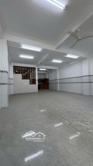 nhà tân hóa 4 tầng (7x18)m - khuôn đất vuông vức | xe hơi đỗ sát cửa