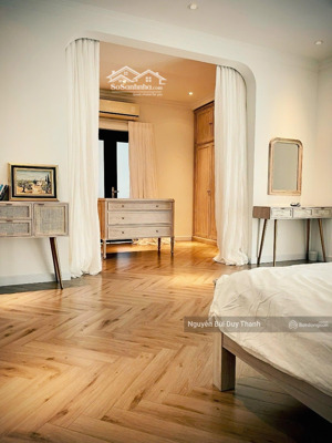 biệt thự 153/ nguyễn văn hưởng, p. thảo điền, quận 2 - diện tích: 15m x 20.5m, công nhận 305m2