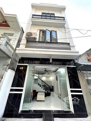 cho thuê nhà tại văn cao mới xây - nội thất đầy đủ - ở gia đình hết ý chỉ với 10tr/tháng