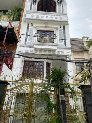 bán nhà hẻm xe hơi 463/2a huỳnh văn bánh, p13, phú nhuận - dt 5.3x12m