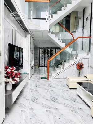 gấp !! giảm chào 600tr nhà 5 tầng full nội thất- hxh 7m sát mặt tiền hà huy giáp quận 12 chỉ 6 tỷ