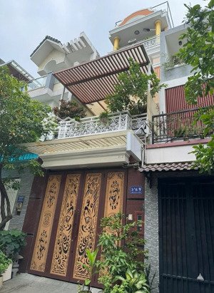 bán nhà khu vip hiệp bình chánh 1 trệt 3 lầu 4pn , gara 106m2 xe tải tránh