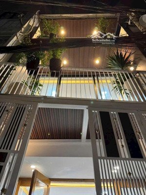 bán nhà hẻm an ninh, trải nhựa, phan xích long q.pn, dt: 3.5x10m, 3 tầng mới cứng, chỉ: 6.6 tỷ