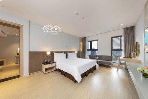 căn hộ mới đẹp , nội thất hiện đại , ngay trung tâm thành phố nha trang