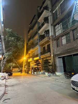 phú xá : 47m2 x 5 tầng . khu phân lô cao cấp , kinh doanh văn phòng , vỉa hè , oto dừng đỗ ngày đêm