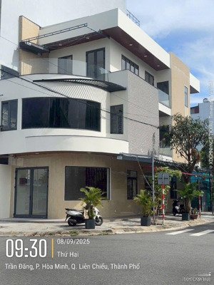 nhà 3 tầng 2 mặt tiền đường 7m5 hoà minh 30 và trần đăng . gần biển nguyễn tất thành
