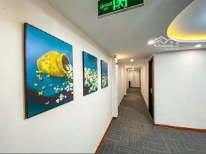 khách sạn cần bán gấp ở trung tâm sapa, kế bên hồ mắt ngọc trung tâm sapa.