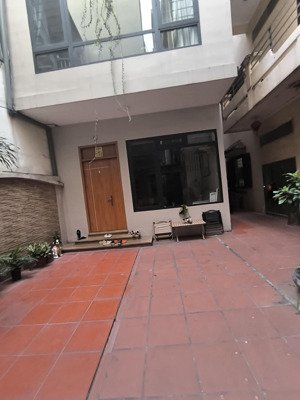 hiếm, gần phố lạc long quân, vài bước ra hồ tây 170m2 mặt tiền 12m nhà 3 tầng giá 27 tỷ 