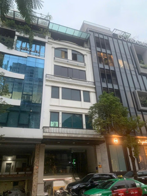 cho thuê nhà ngõ 68 trung kính dt 80m2 x 4t giá 30tr/tháng