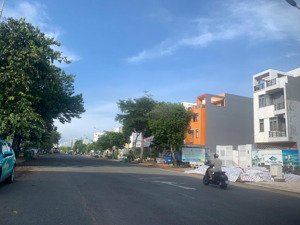 25tr/tháng cho thuê nhà nguyên căn đường 30m khu khang điền gia hoà rẻ nhất 3 khu