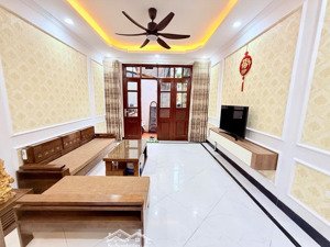 nhà đẹp ở ngay ,4 tầng ,ô tô đỗ cửa sát kđt hinode