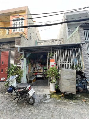 bán nr 2pn, 2wc, 122m2 giá siêu hời tại quốc lộ 1a, tân thới hiệp, q12, hcm