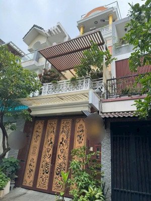 bán nhà đẹp đường 37 hiệp bình chánh- thủ đức 106m2 /4 tầng hẻm 8m giá 10.8 tỷ khu phân lô đẹp