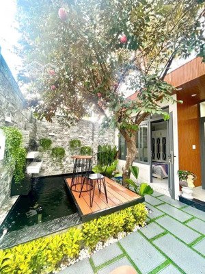 bán nhà sân vườn hồ cá koi 170m2 chốn ở an nhiên giữa lòng thành phố - nhà bè y hình giá chỉ 6,8 tỷ