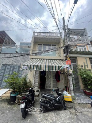 bán nhà hẻm xe hơi 8m phạm qúy thích, tân quý, tân phú, 6,3 tỷ, 4x13m 2 tầng mới mẻ