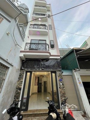 đông thiên ô tô đỗ cửa, quay đầu vị trí kinh doanh thang máy 5 tầng full đồ